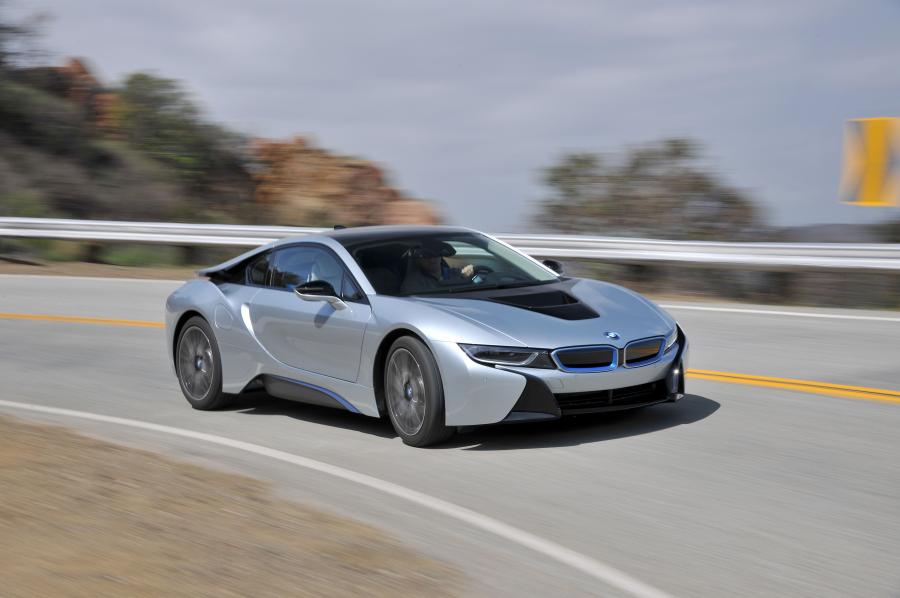  BMW i8 2014 года  (фото 56 из 180)